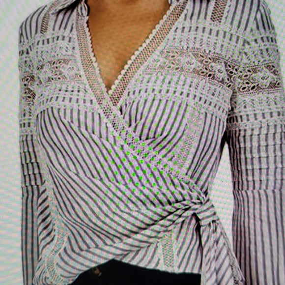 "SOLD""Self - Portrait NWT Wrap Top!! - Picture 2 of 8